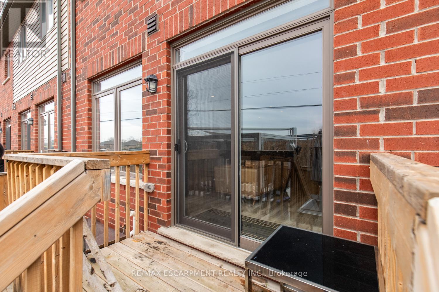 12 - 27 Rachel Drive, Hamilton, Ontario  L8E 0K6 - Photo 35 - X12946474