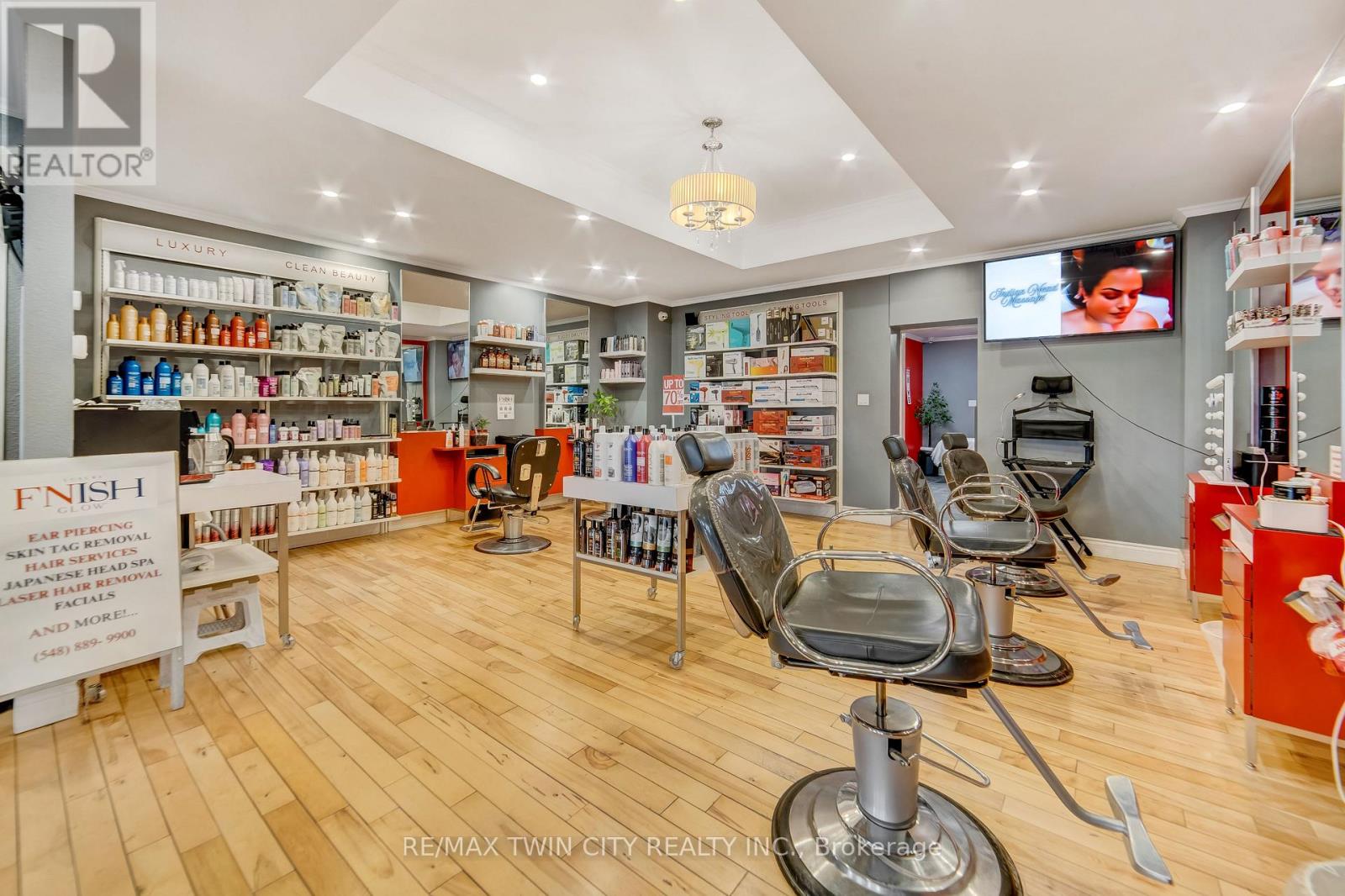 938 King Street W, Kitchener, Ontario  N2G 1G4 - Photo 13 - X12946484