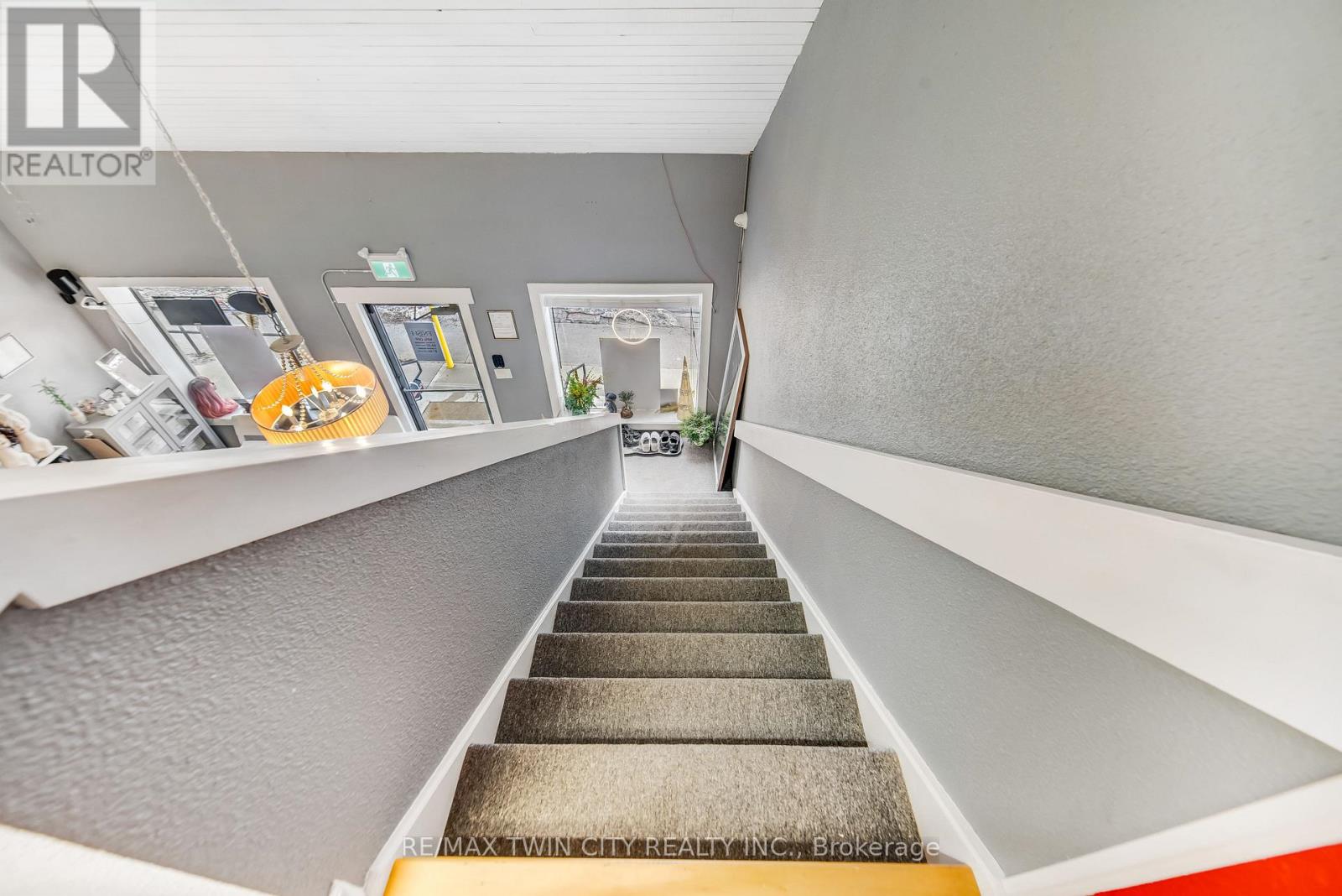 938 King Street W, Kitchener, Ontario  N2G 1G4 - Photo 18 - X12946484