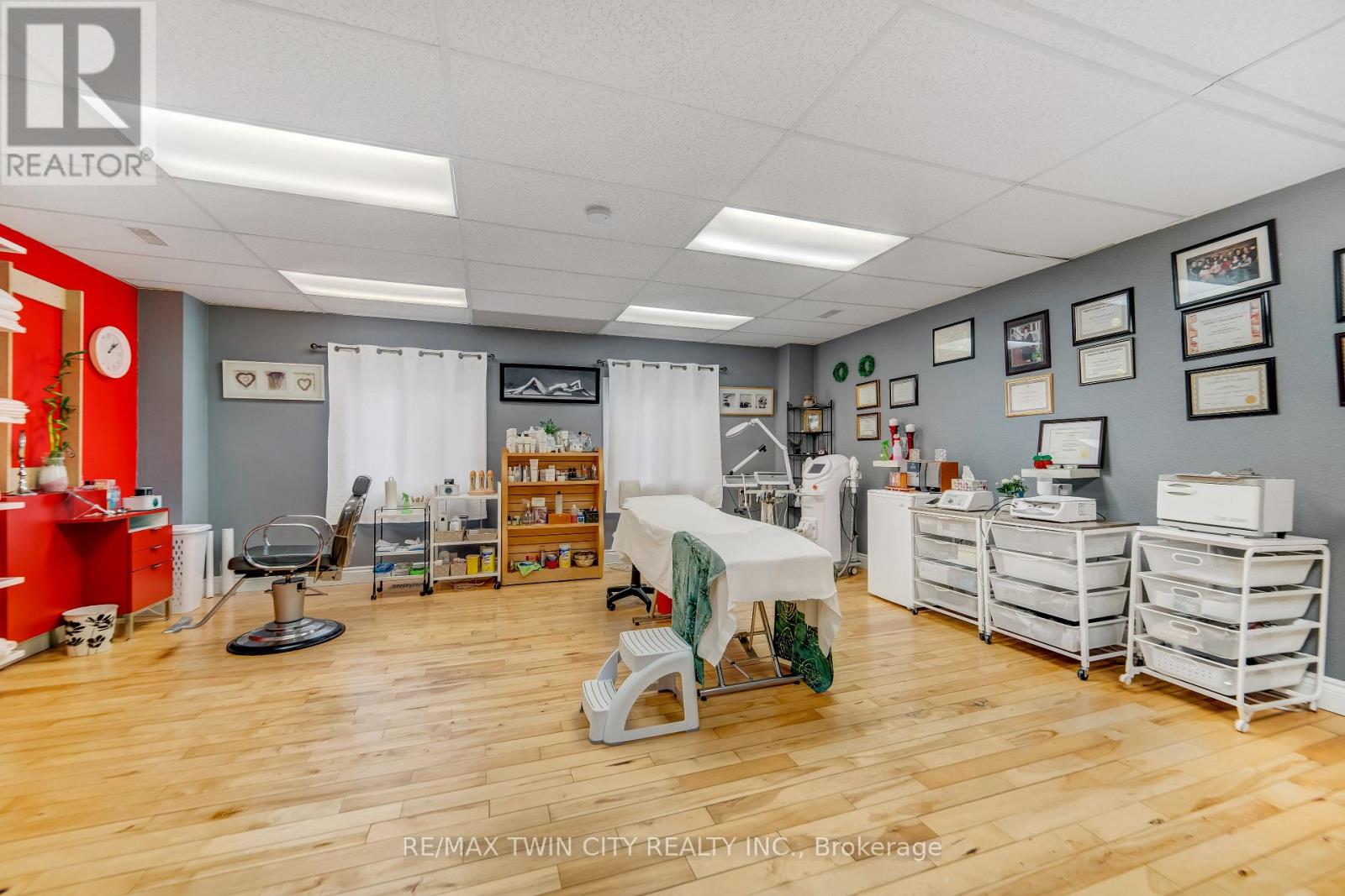 938 King Street W, Kitchener, Ontario  N2G 1G4 - Photo 19 - X12946484