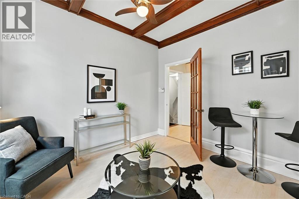 1047 Main Street E, Hamilton, Ontario  L8M 1N5 - Photo 11 - 40812595