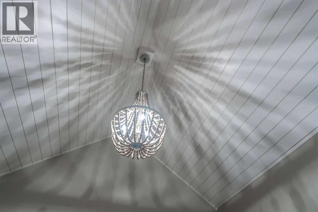 6308 Lacombe Way SW, Calgary, Alberta  T3E 5T3 - Photo 27 - A2294963