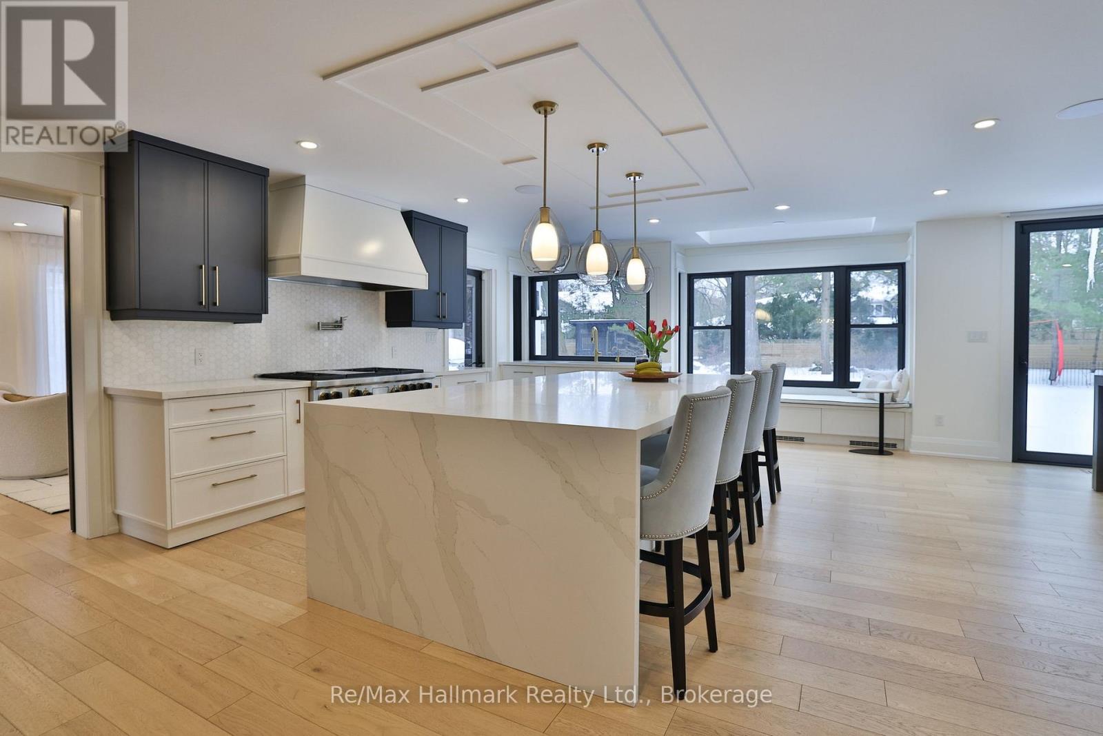 200 Chartwell Road, Oakville, Ontario  L6J 3Z8 - Photo 12 - W12783046