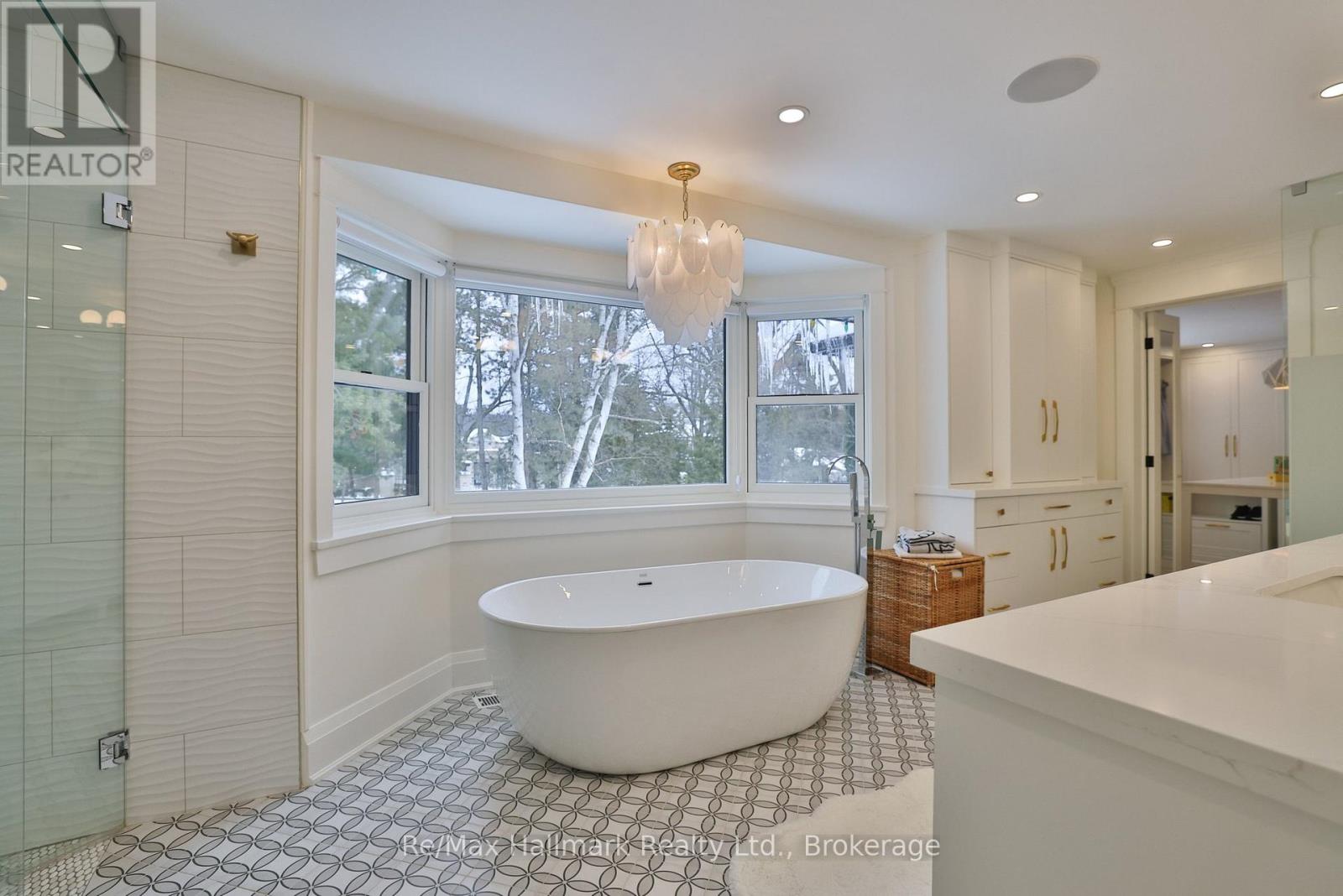 200 Chartwell Road, Oakville, Ontario  L6J 3Z8 - Photo 27 - W12783046