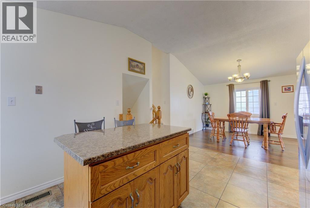 108 Tara Crescent, Kitchener, Ontario  N2E 3M1 - Photo 15 - 40814160