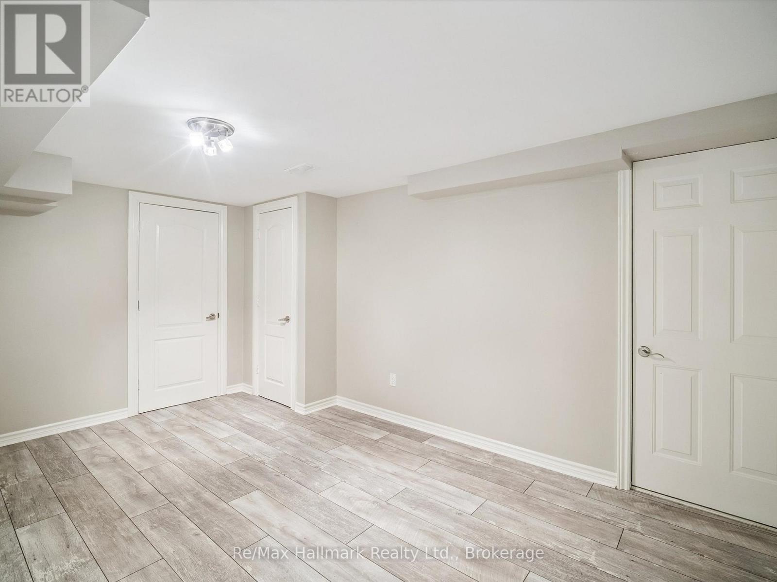 247 Beechtree Crescent, Oakville, Ontario  L6L 0A5 - Photo 40 - W12865022