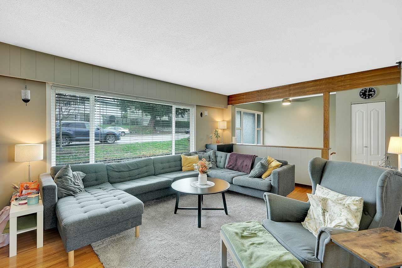 9511 Dawson Crescent, Delta, British Columbia  V4C 5H1 - Photo 3 - R3103605