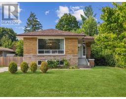 300 BURTON ROAD, Oakville, Ontario