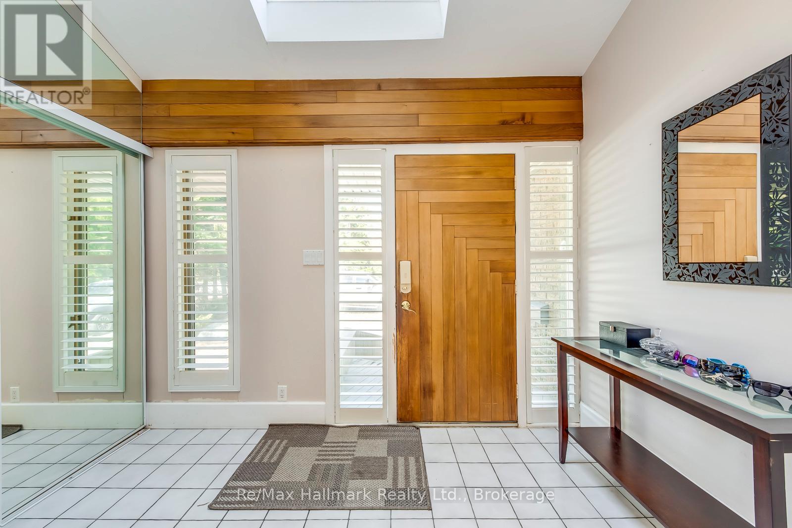 494 Chartwell Road, Oakville, Ontario  L6J 4A5 - Photo 8 - W12894154