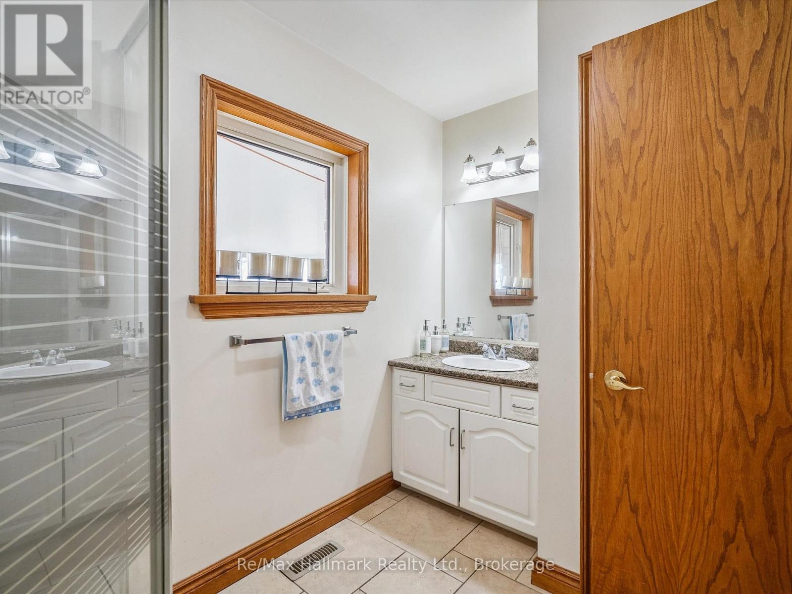 232 Eighth Road E, Hamilton, Ontario  L8J 3M2 - Photo 31 - X12894148