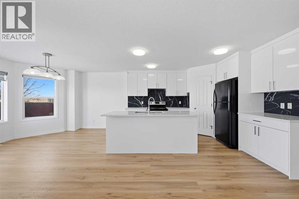 165 Saddlecrest Way Ne, Calgary, Alberta  T3J 5N1 - Photo 8 - A2298048