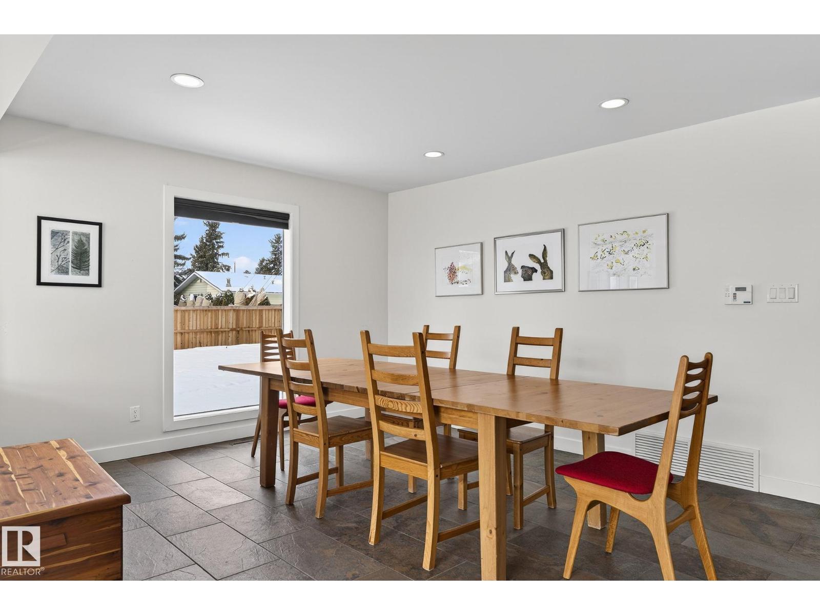 15404 Rio Terrace Dr Nw, Edmonton, Alberta  T5R 5M7 - Photo 12 - E4480090