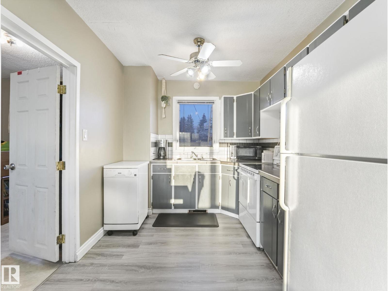 5305 46 St, Leduc, Alberta  T9E 5W2 - Photo 11 - E4480092