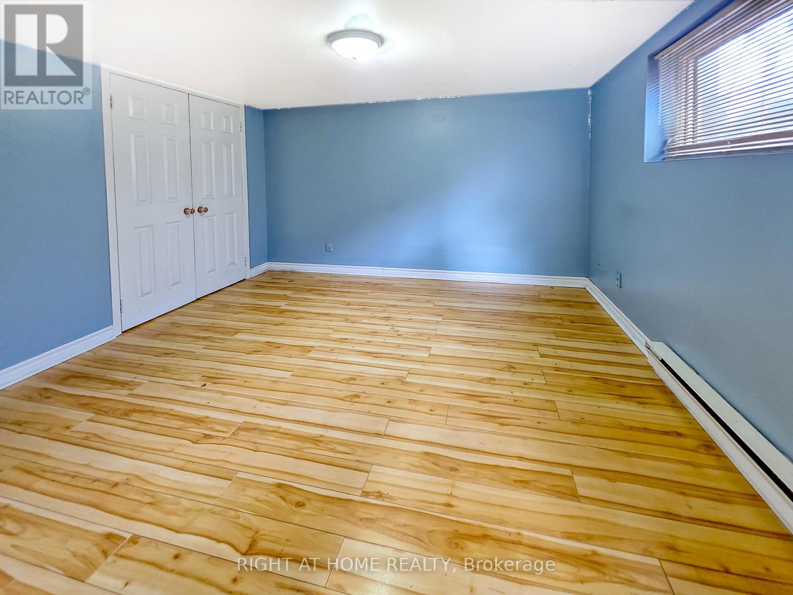 9 Rogers Road, Brampton, Ontario  L6X 1L7 - Photo 15 - W12836462