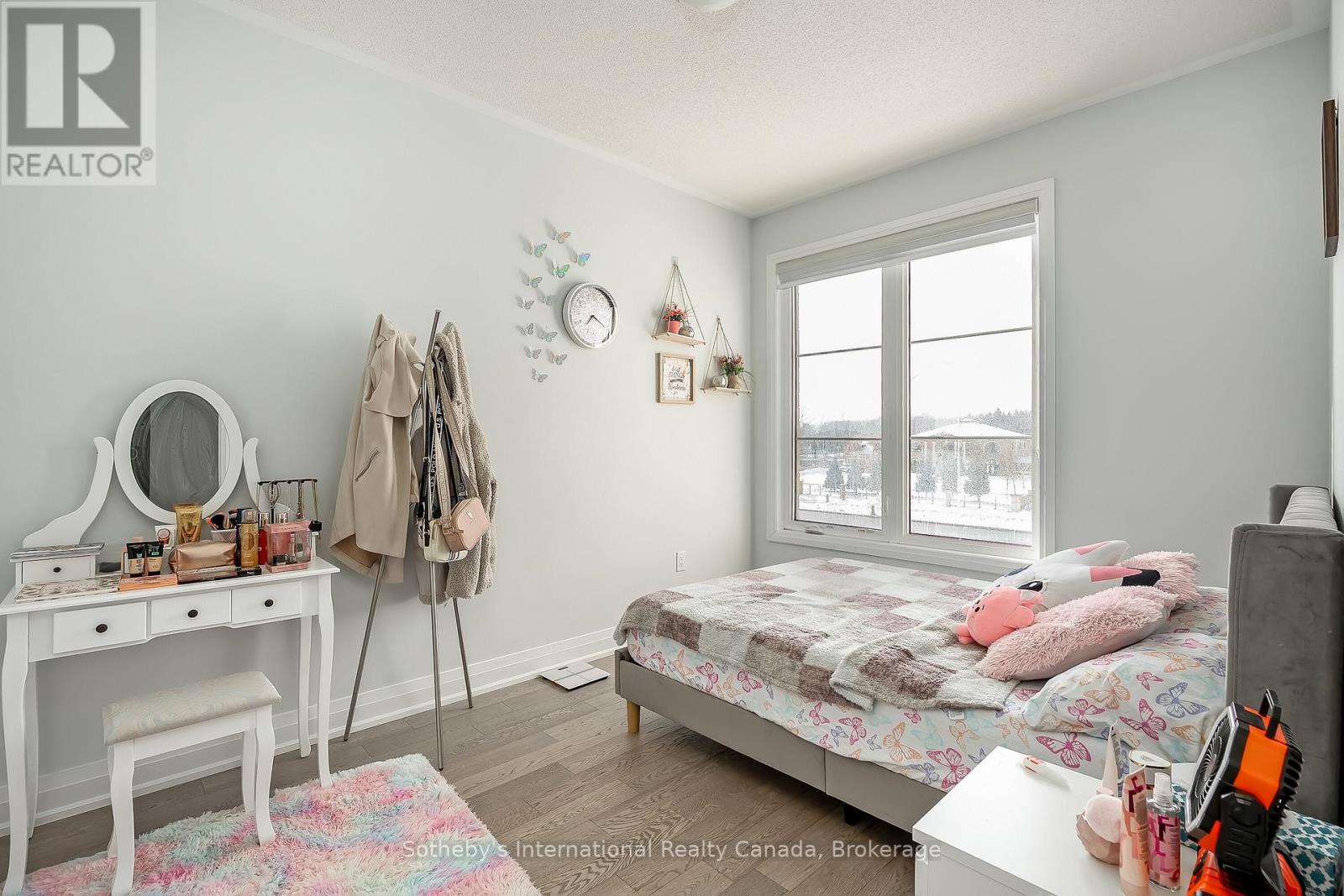 1492 Yellow Rose Circle, Oakville, Ontario  L6M 4G3 - Photo 12 - W12946828