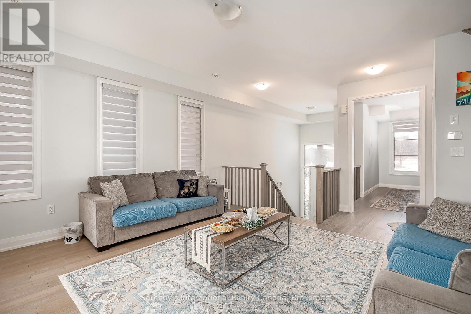 1492 Yellow Rose Circle, Oakville, Ontario  L6M 4G3 - Photo 14 - W12946828