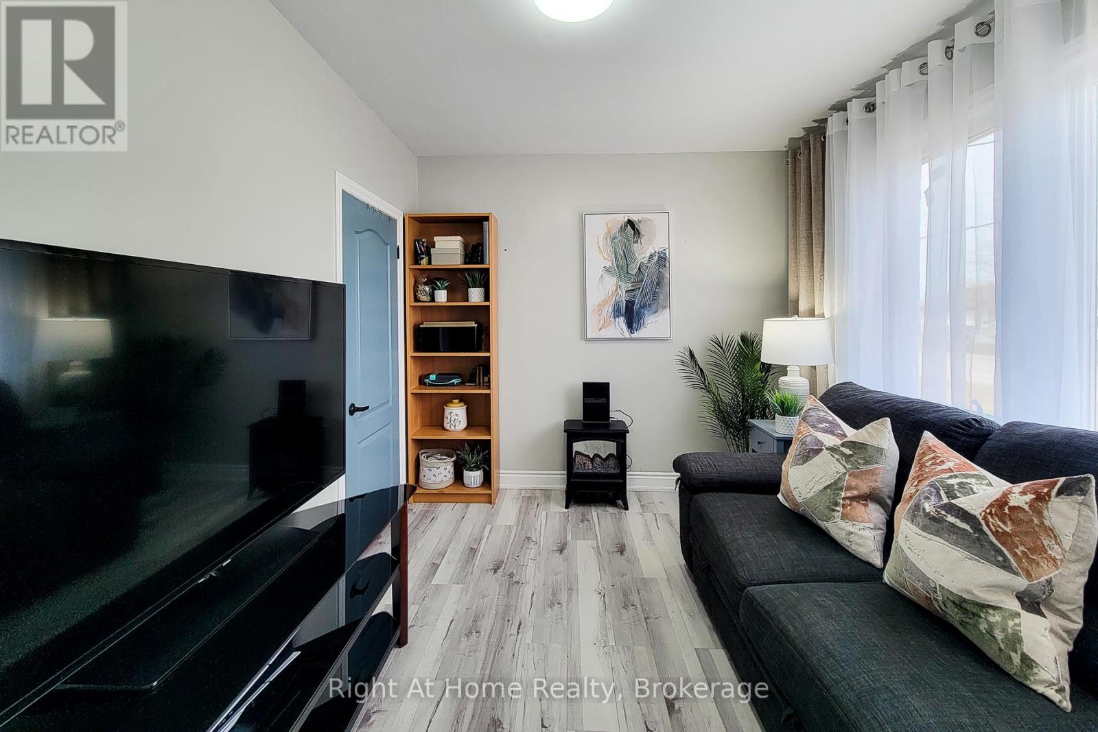 321 Dewitt Road N, Hamilton, Ontario  L8E 2T1 - Photo 23 - X12946710