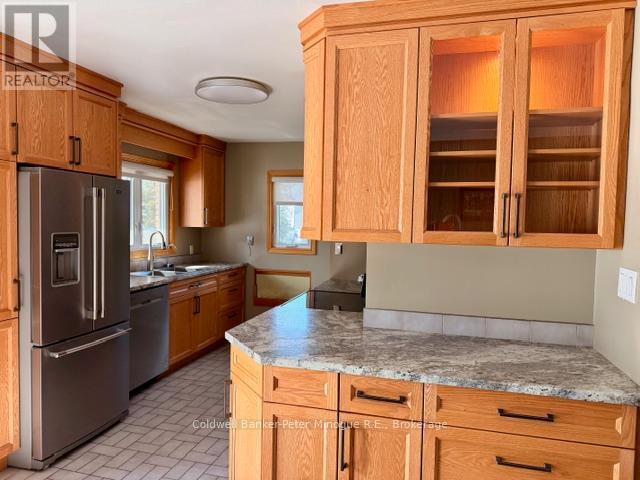 376 Sabourin Road, West Nipissing (Sturgeon Falls), Ontario  P2B 2P6 - Photo 2 - X12946818