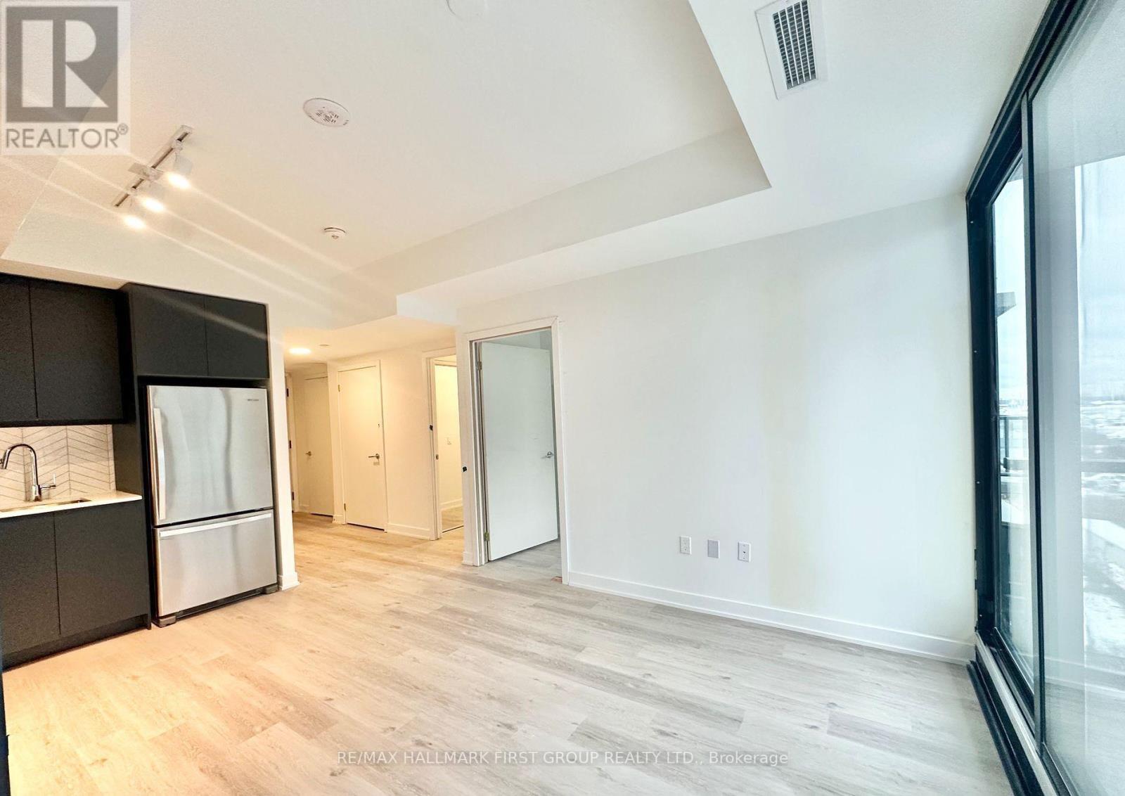 444 - 1610 Charles Street, Whitby, Ontario L1N 0P5 - Photo 4 - E12946756