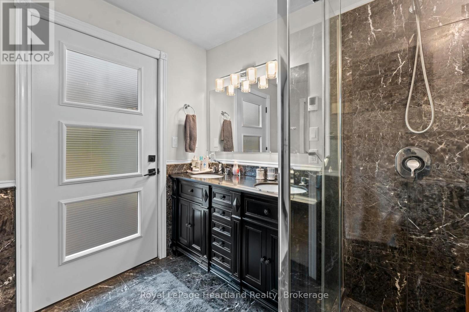 23 Park Road, Goderich, Ontario  N7A 3X8 - Photo 25 - X12946596