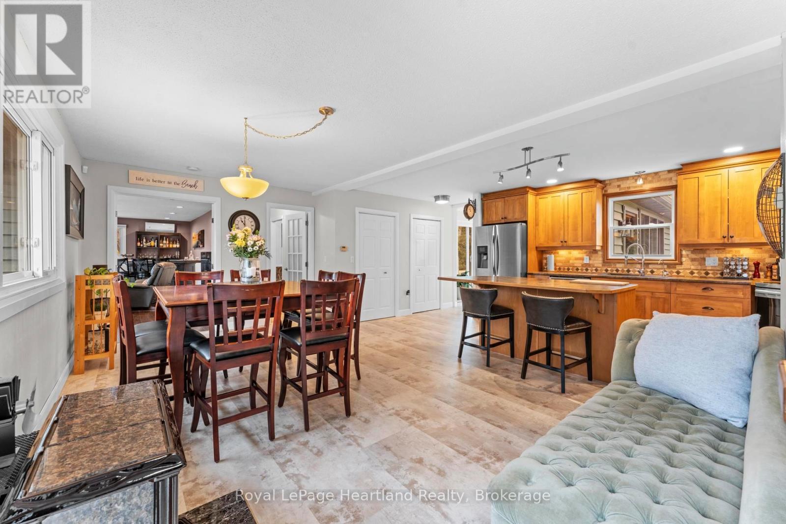 23 Park Road, Goderich, Ontario  N7A 3X8 - Photo 6 - X12946596