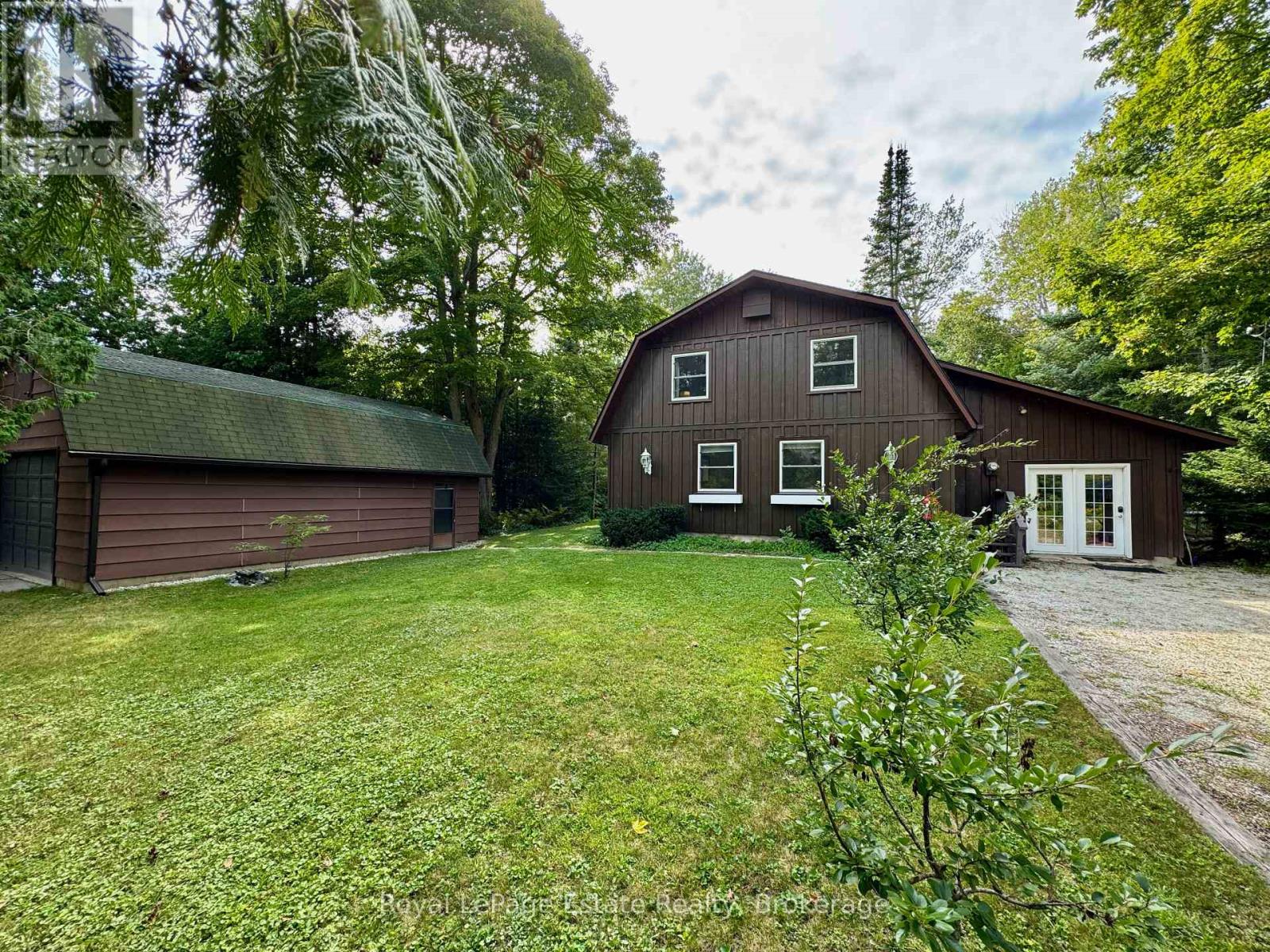 44 Whitefish Boulevard, South Bruce Peninsula, Ontario  N0H 2T0 - Photo 14 - X12946680