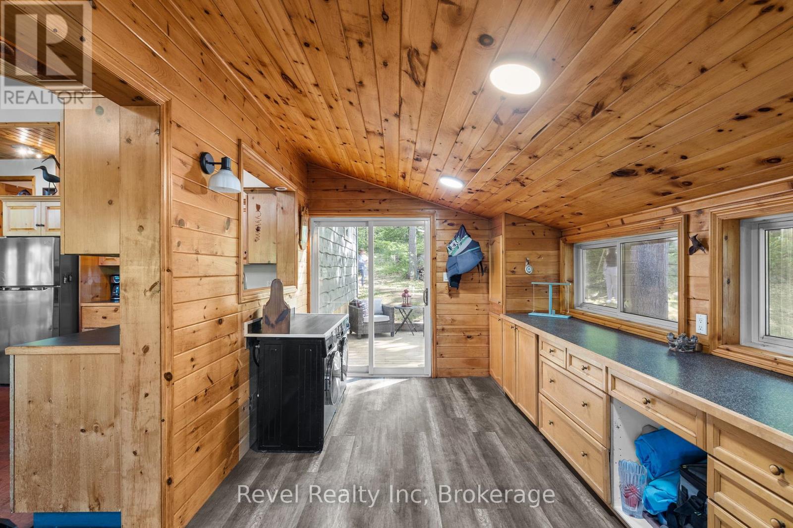 5 Severn River 406, Muskoka Lakes, Ontario  L0K 1E0 - Photo 4 - X12946744