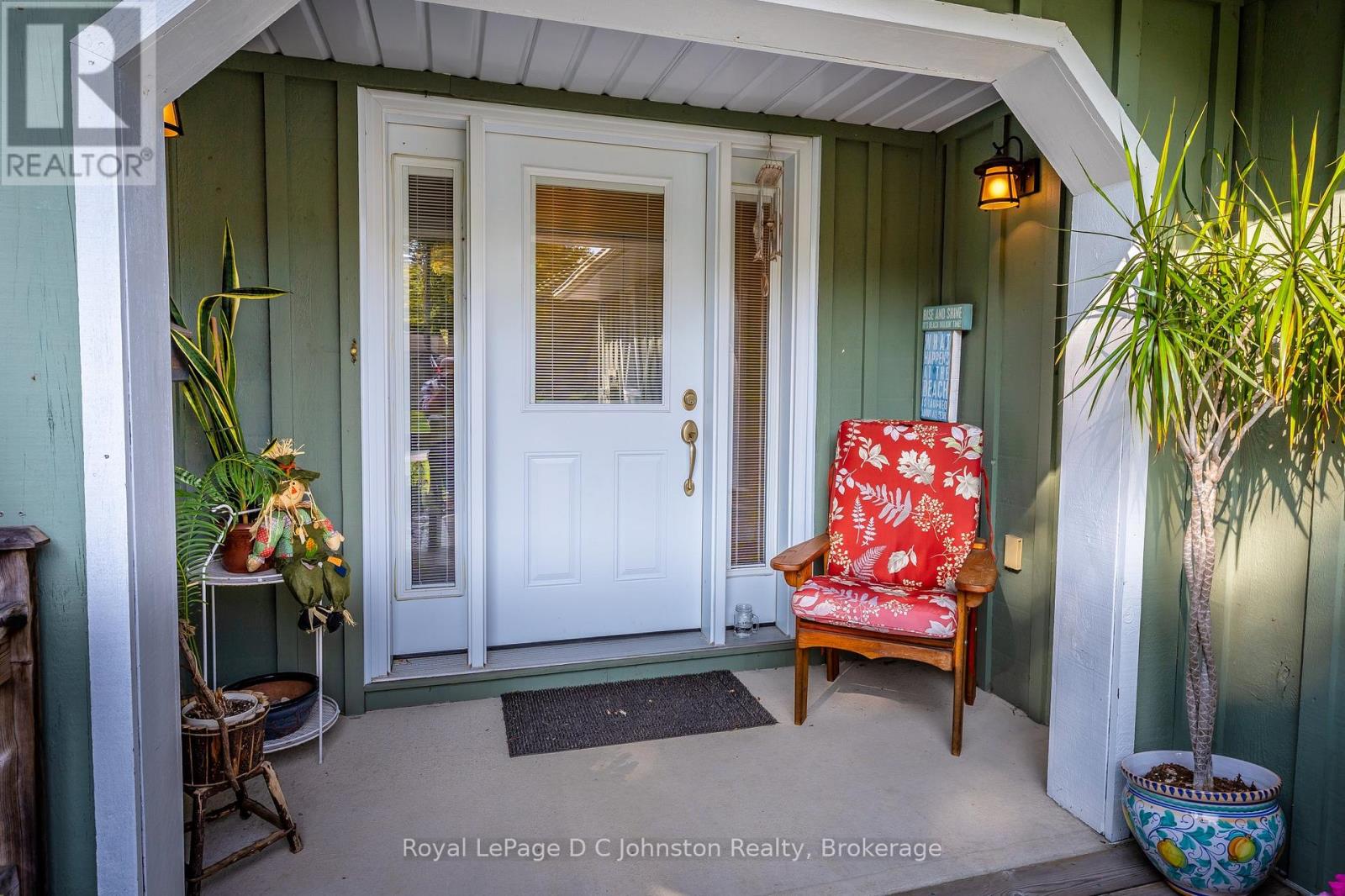 27 Gremik Crescent, South Bruce Peninsula, Ontario  N0H 2G0 - Photo 4 - X12946844