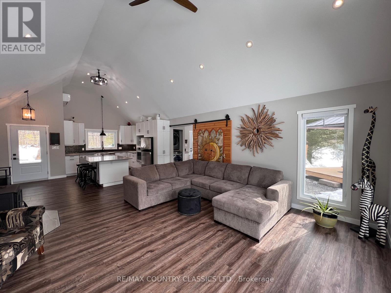 170 Bunny Trail, Mcdougall, Ontario  P2A 2W7 - Photo 12 - X12946686