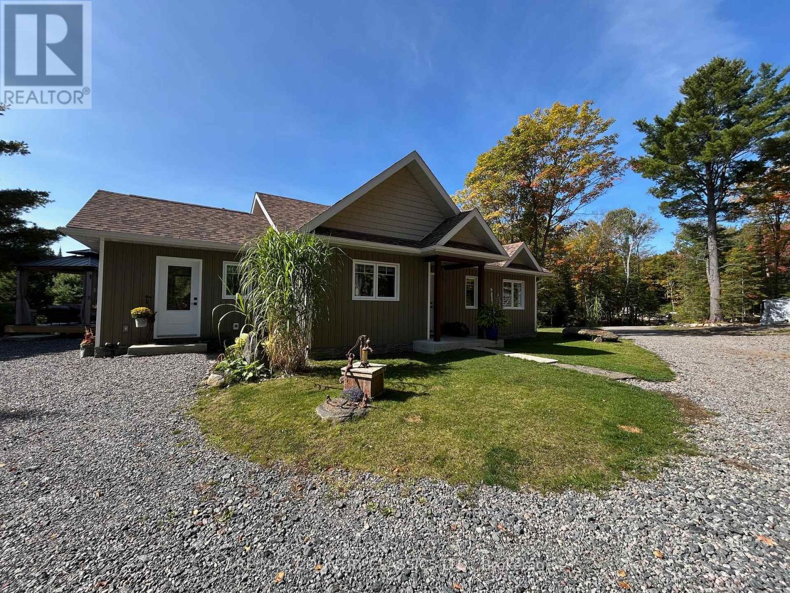 170 Bunny Trail, Mcdougall, Ontario  P2A 2W7 - Photo 3 - X12946686