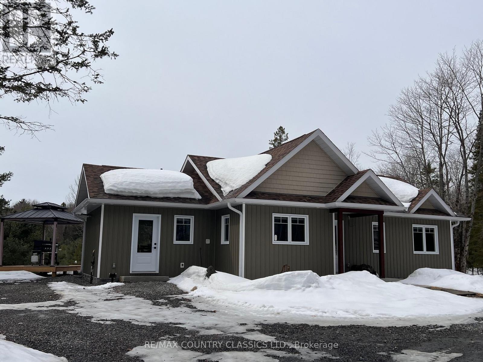 170 Bunny Trail, Mcdougall, Ontario  P2A 2W7 - Photo 5 - X12946686