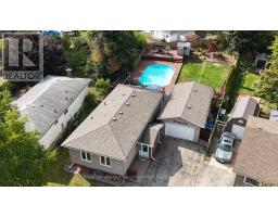 100 KEATS DRIVE S, Woodstock, Ontario