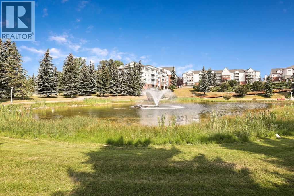1103, 1103 Hawksbrow Point NW, Calgary, Alberta