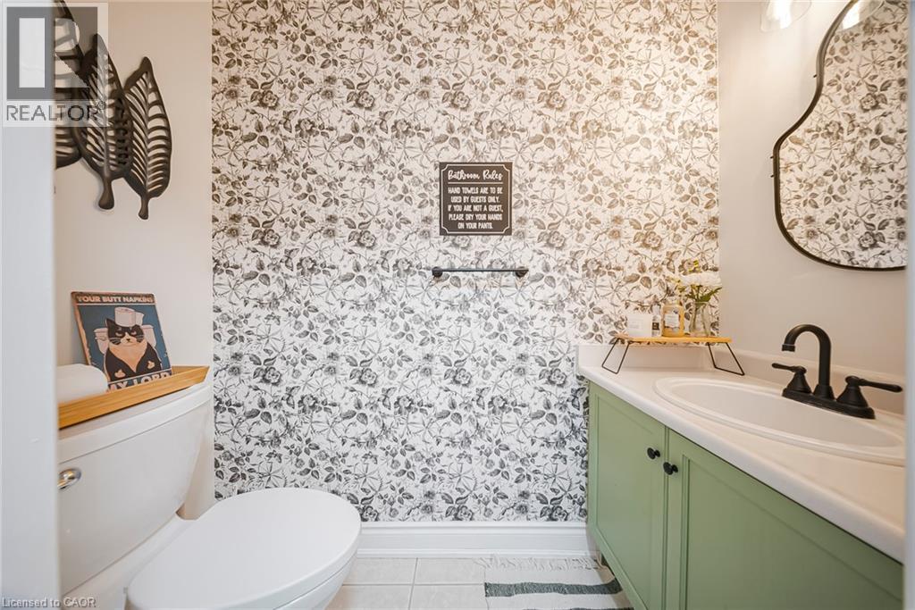 469 Old Newbury Lane, Cambridge, Ontario N3H 5P5 - Photo 8 - 40816336