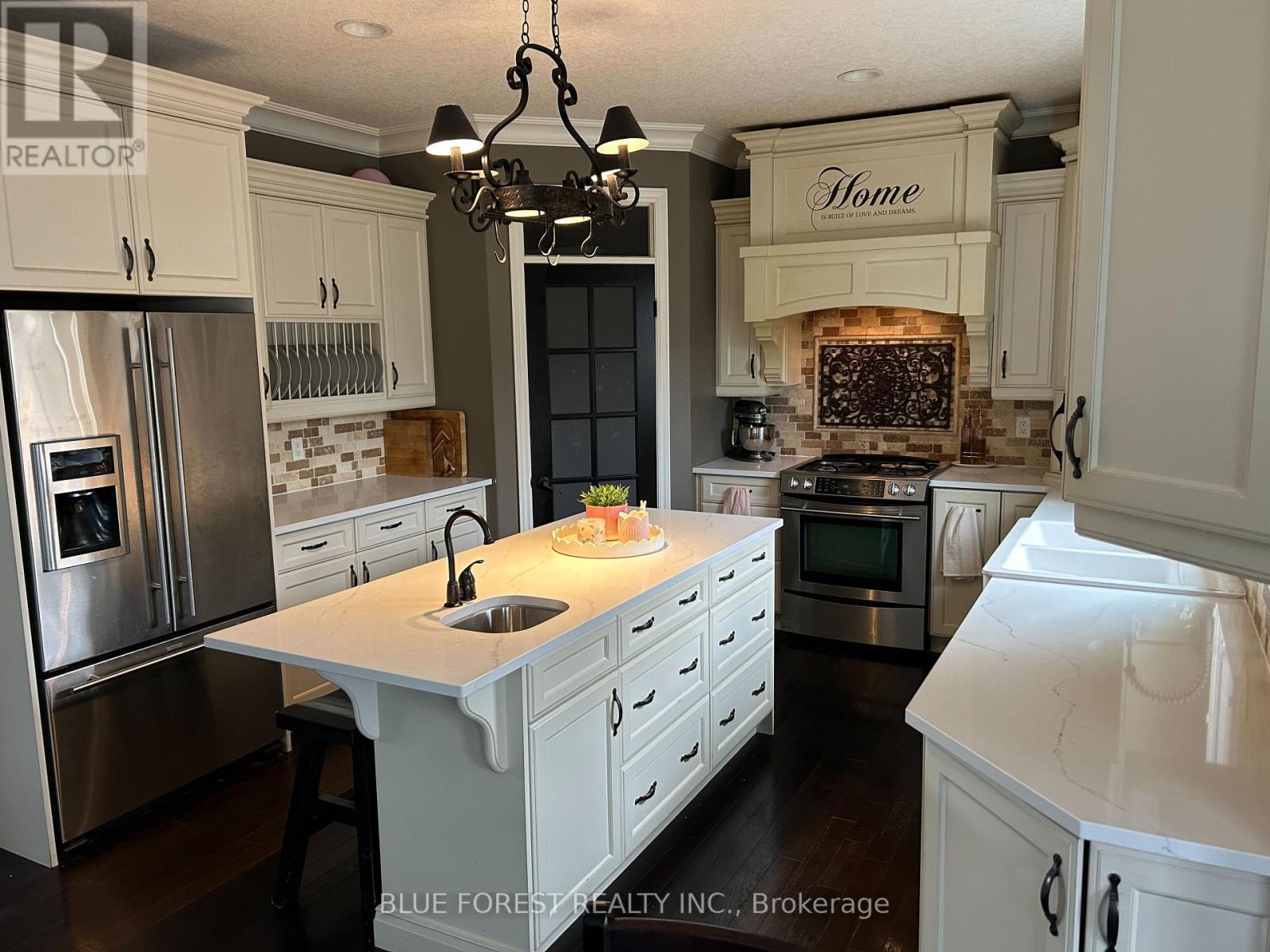 139 Prince Street, Middlesex Centre, Ontario  N0L 1R0 - Photo 34 - X12946698