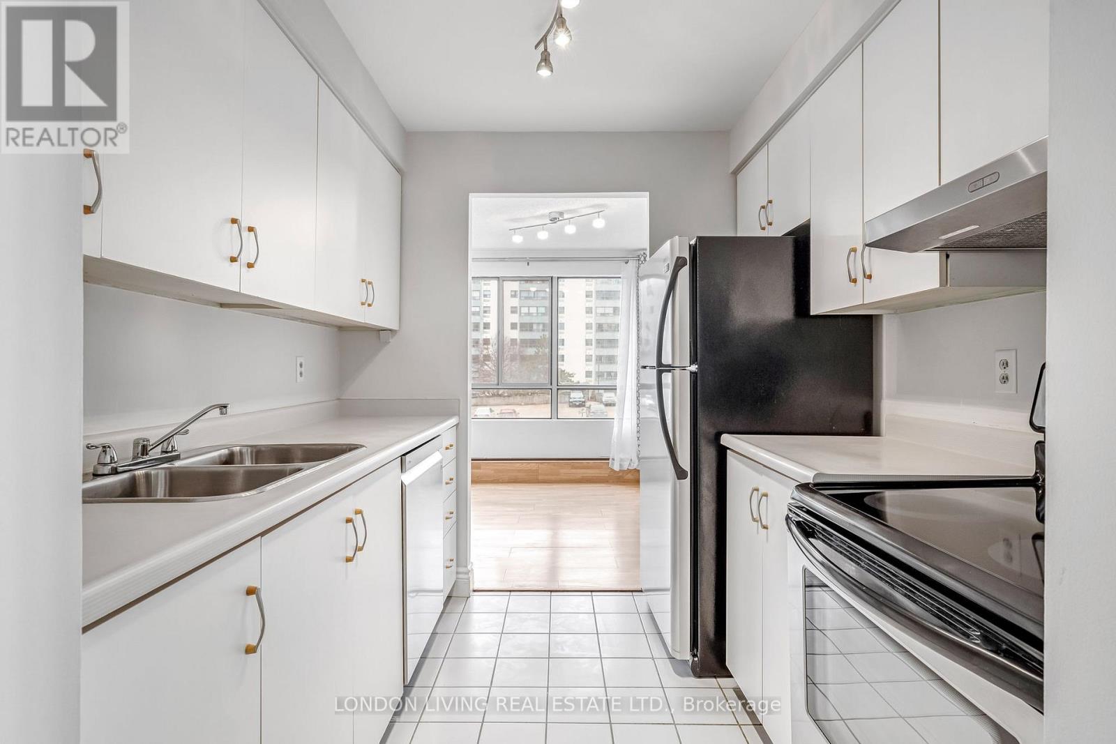 312 - 570 Proudfoot Lane, London North, Ontario  N6H 4Z1 - Photo 29 - X12946796