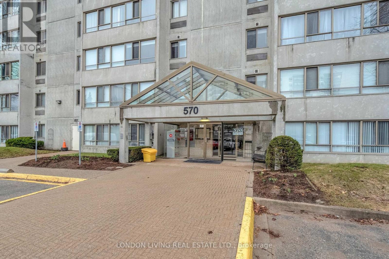 312 - 570 Proudfoot Lane, London North, Ontario  N6H 4Z1 - Photo 5 - X12946796