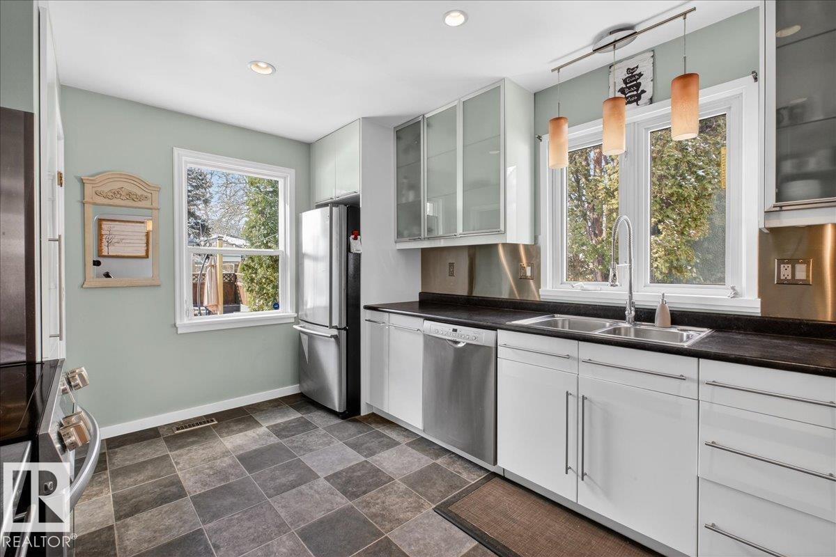 11302 56 St Nw, Edmonton, Alberta  T5W 3S4 - Photo 18 - E4480095