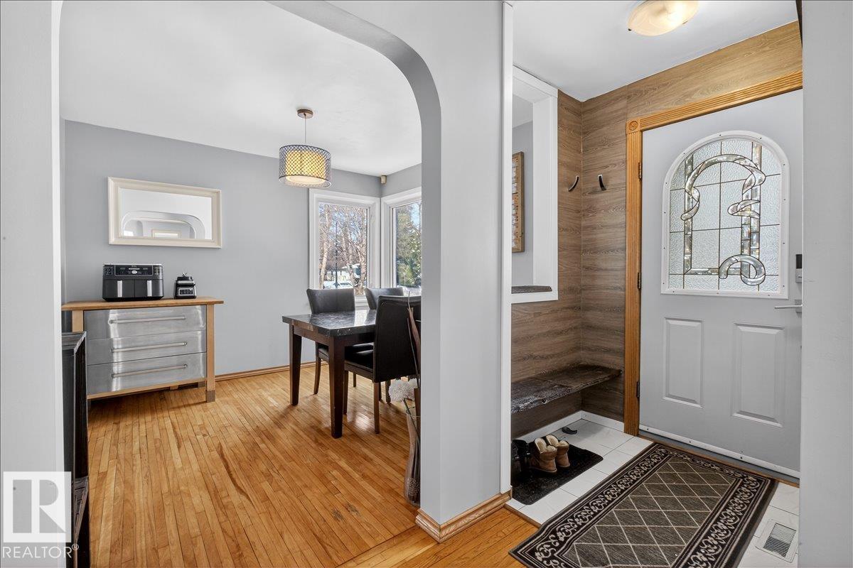 11302 56 St Nw, Edmonton, Alberta  T5W 3S4 - Photo 4 - E4480095