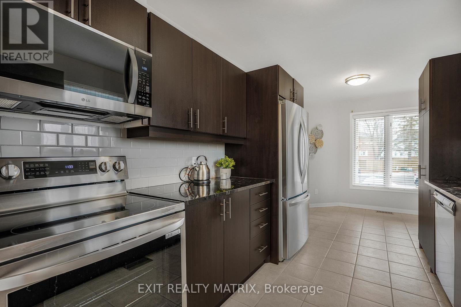 763 Clearcrest Crescent, Ottawa, Ontario  K4A 3E7 - Photo 10 - X12946690