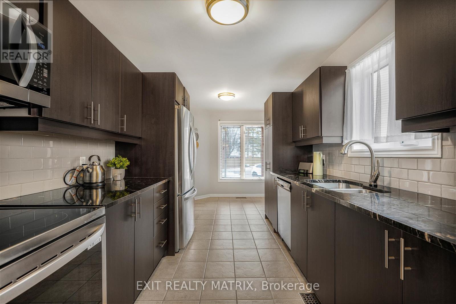 763 Clearcrest Crescent, Ottawa, Ontario  K4A 3E7 - Photo 11 - X12946690