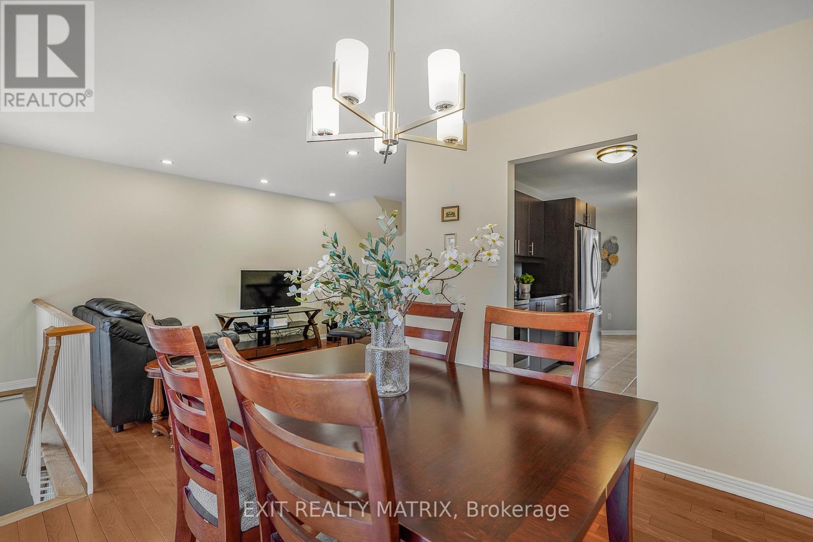 763 Clearcrest Crescent, Ottawa, Ontario  K4A 3E7 - Photo 16 - X12946690