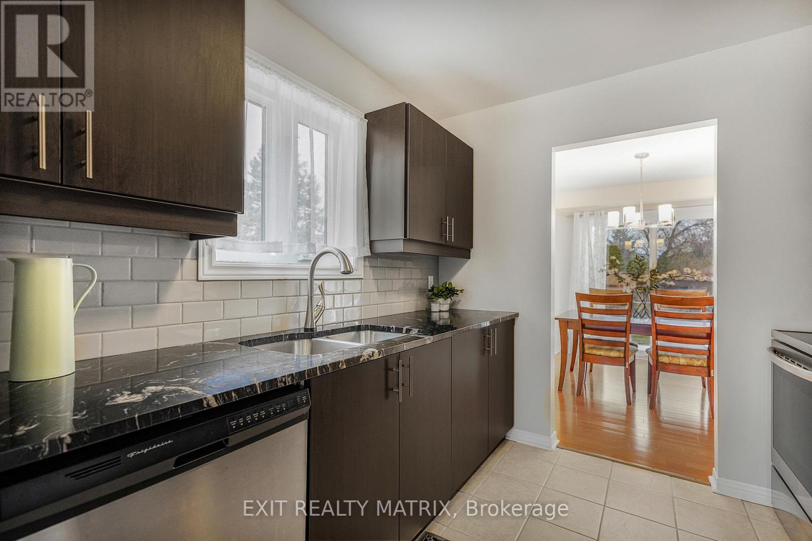 763 Clearcrest Crescent, Ottawa, Ontario  K4A 3E7 - Photo 9 - X12946690