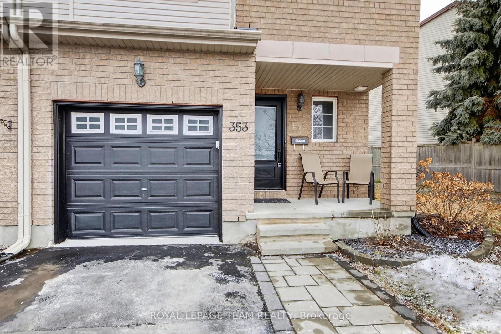 353 Brigitta Street, Ottawa, Ontario  K2S 0H9 - Photo 4 - X12946790