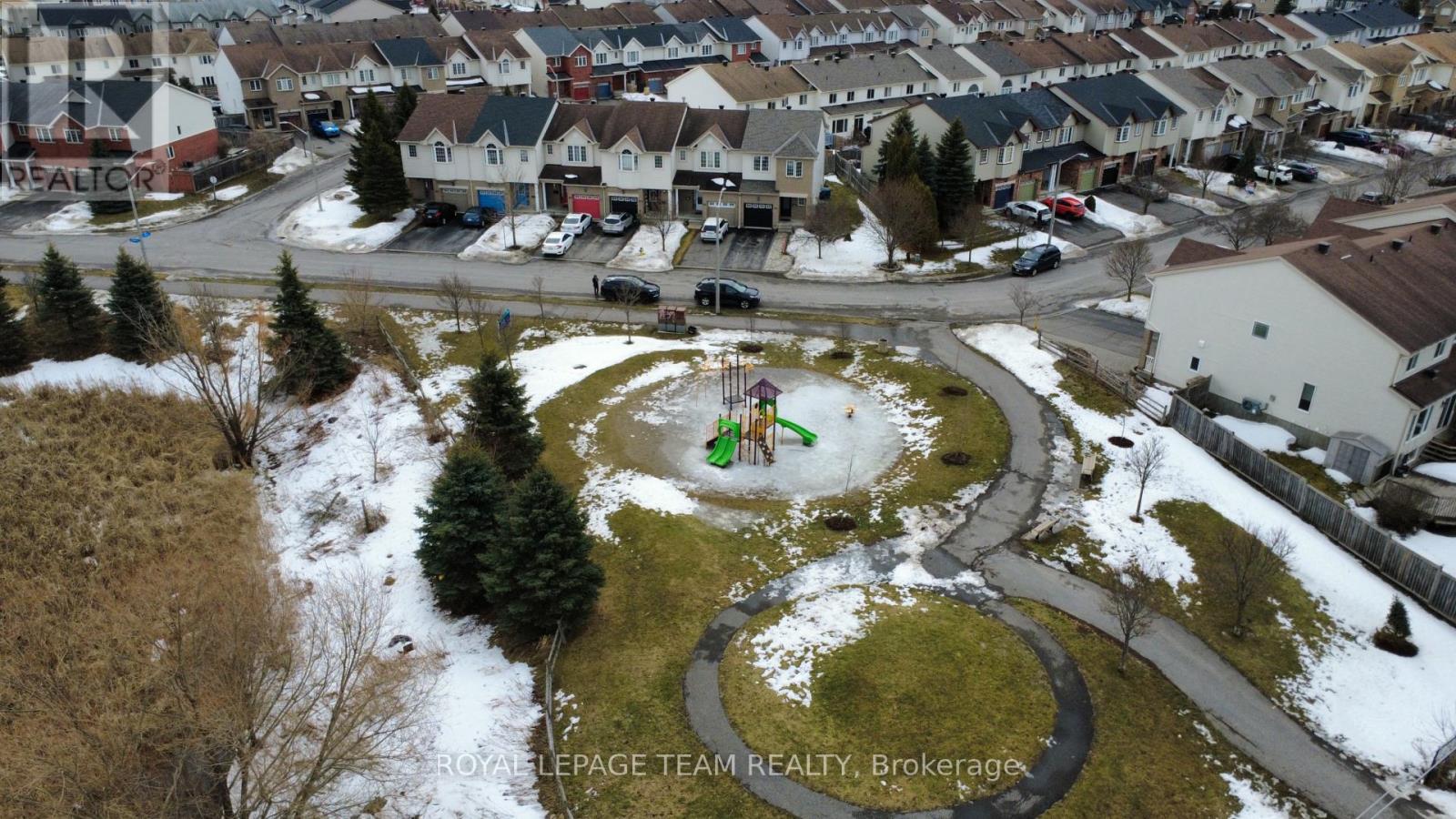 353 Brigitta Street, Ottawa, Ontario  K2S 0H9 - Photo 5 - X12946790