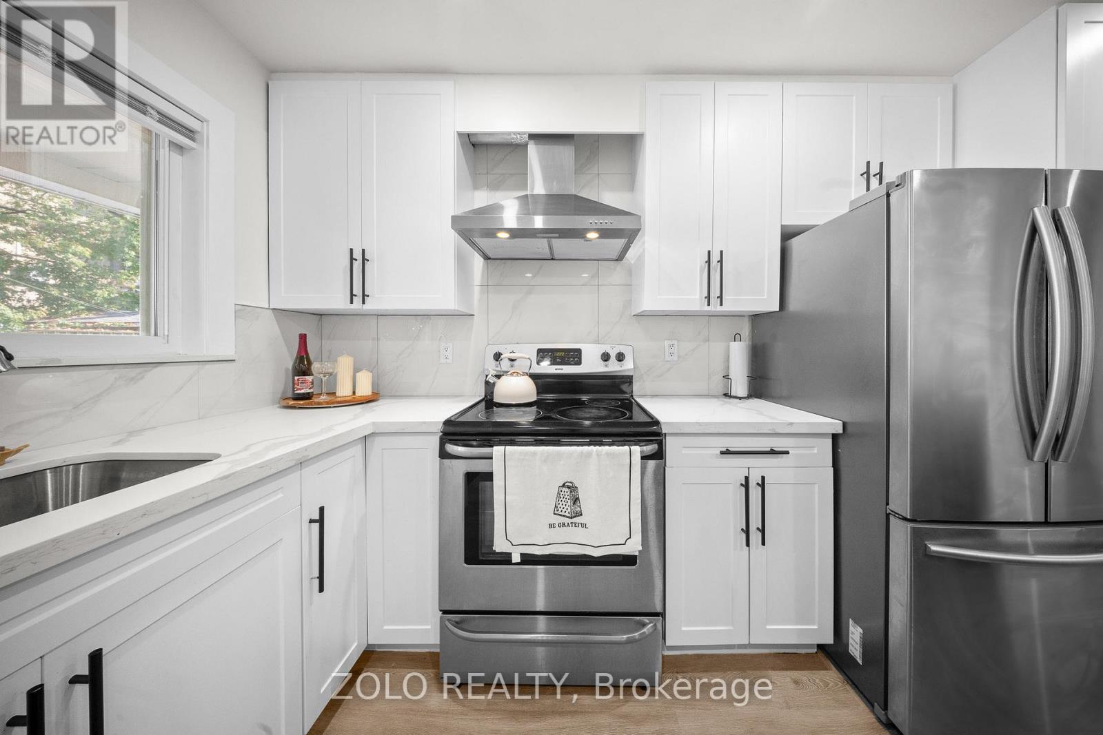 163 Cedric Avenue, Toronto, Ontario  M6C 3X7 - Photo 12 - C12946636