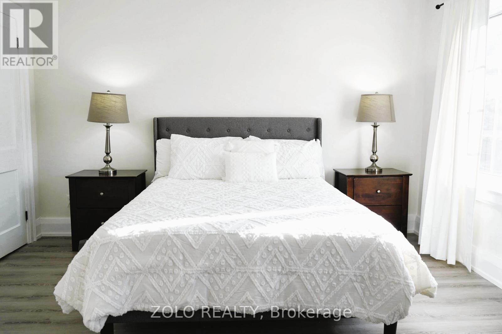 163 Cedric Avenue, Toronto, Ontario  M6C 3X7 - Photo 16 - C12946636