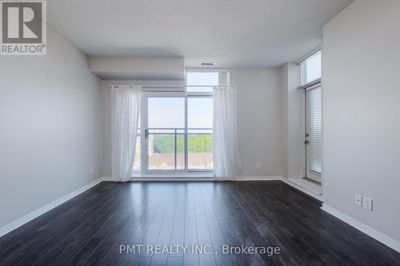 902 - 120 Dallimore Circle, Toronto, Ontario  M3C 4J1 - Photo 14 - C12946638