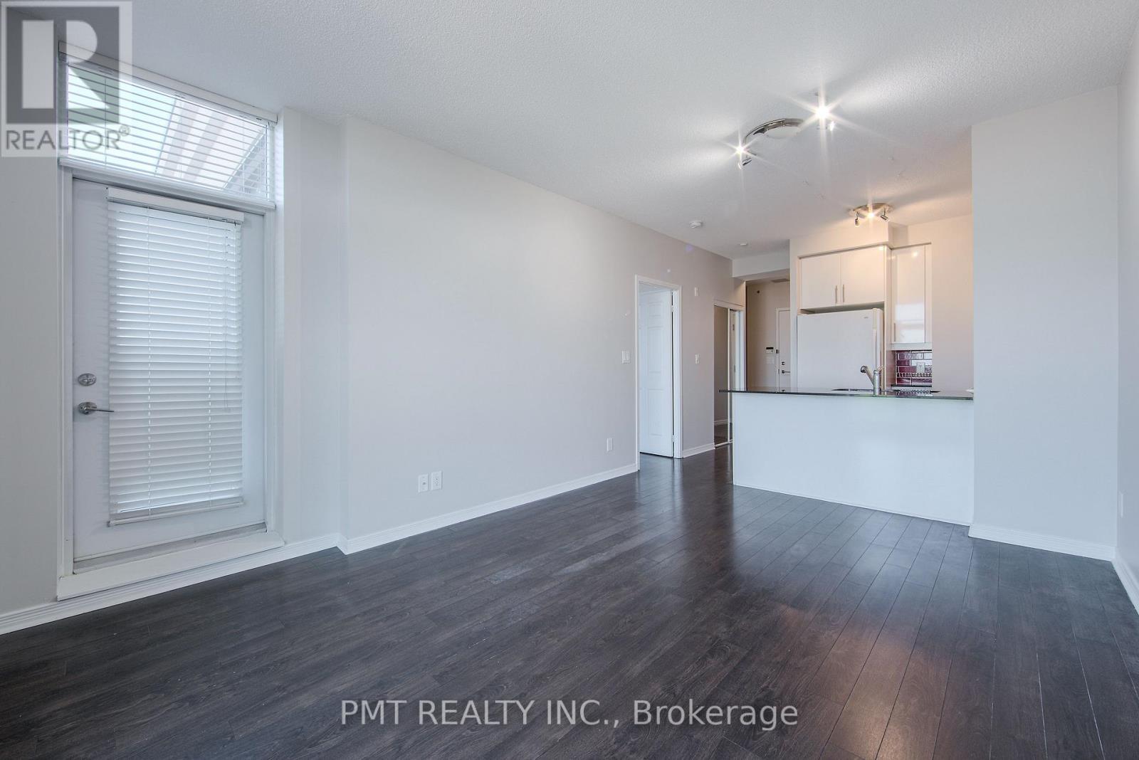 902 - 120 Dallimore Circle, Toronto, Ontario  M3C 4J1 - Photo 15 - C12946638