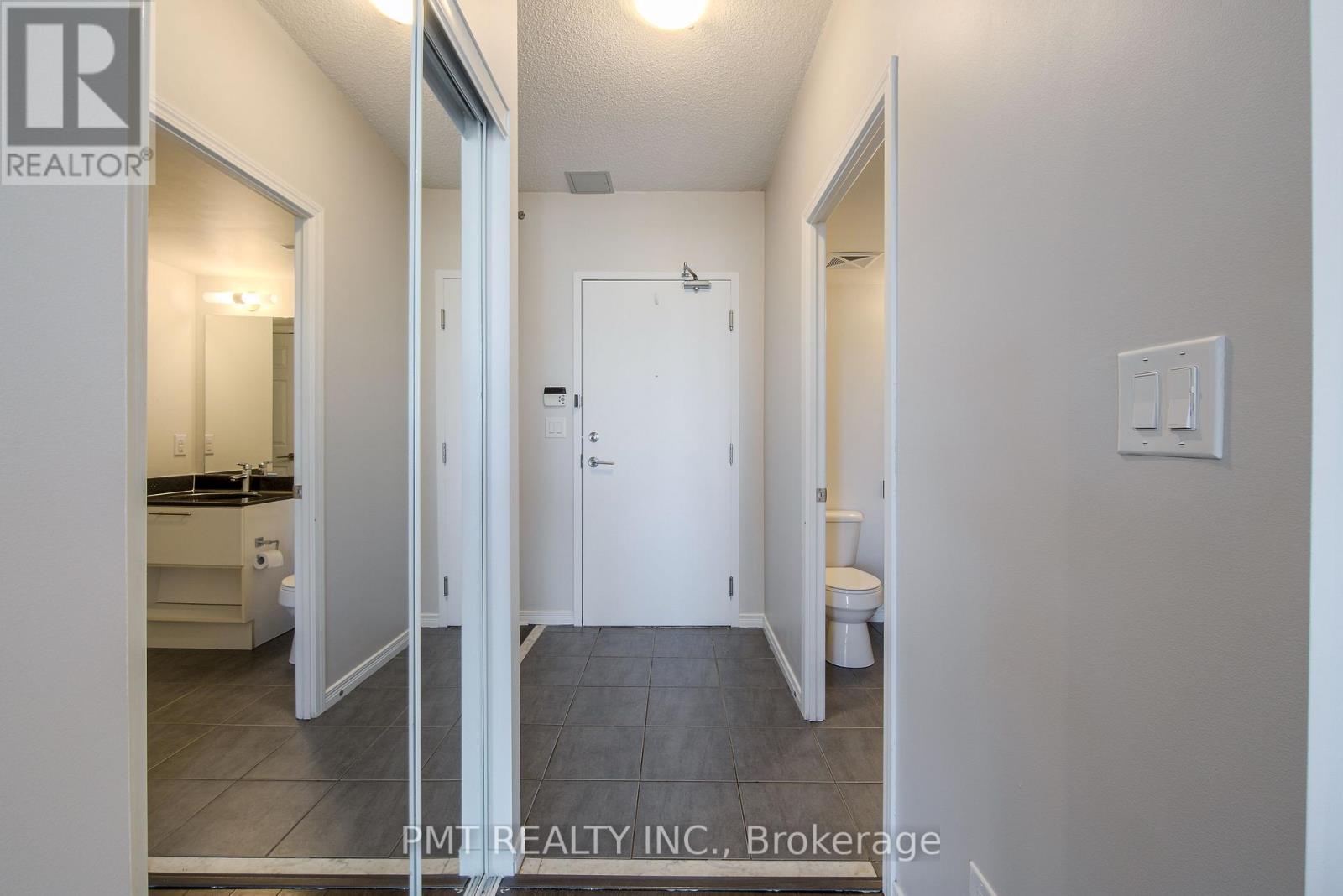 902 - 120 Dallimore Circle, Toronto, Ontario  M3C 4J1 - Photo 27 - C12946638